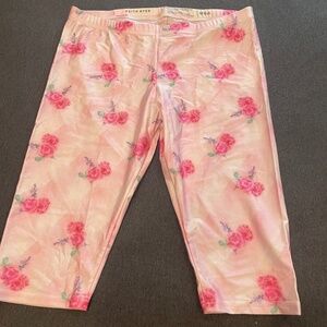 NEITH NYER bicycle shorts